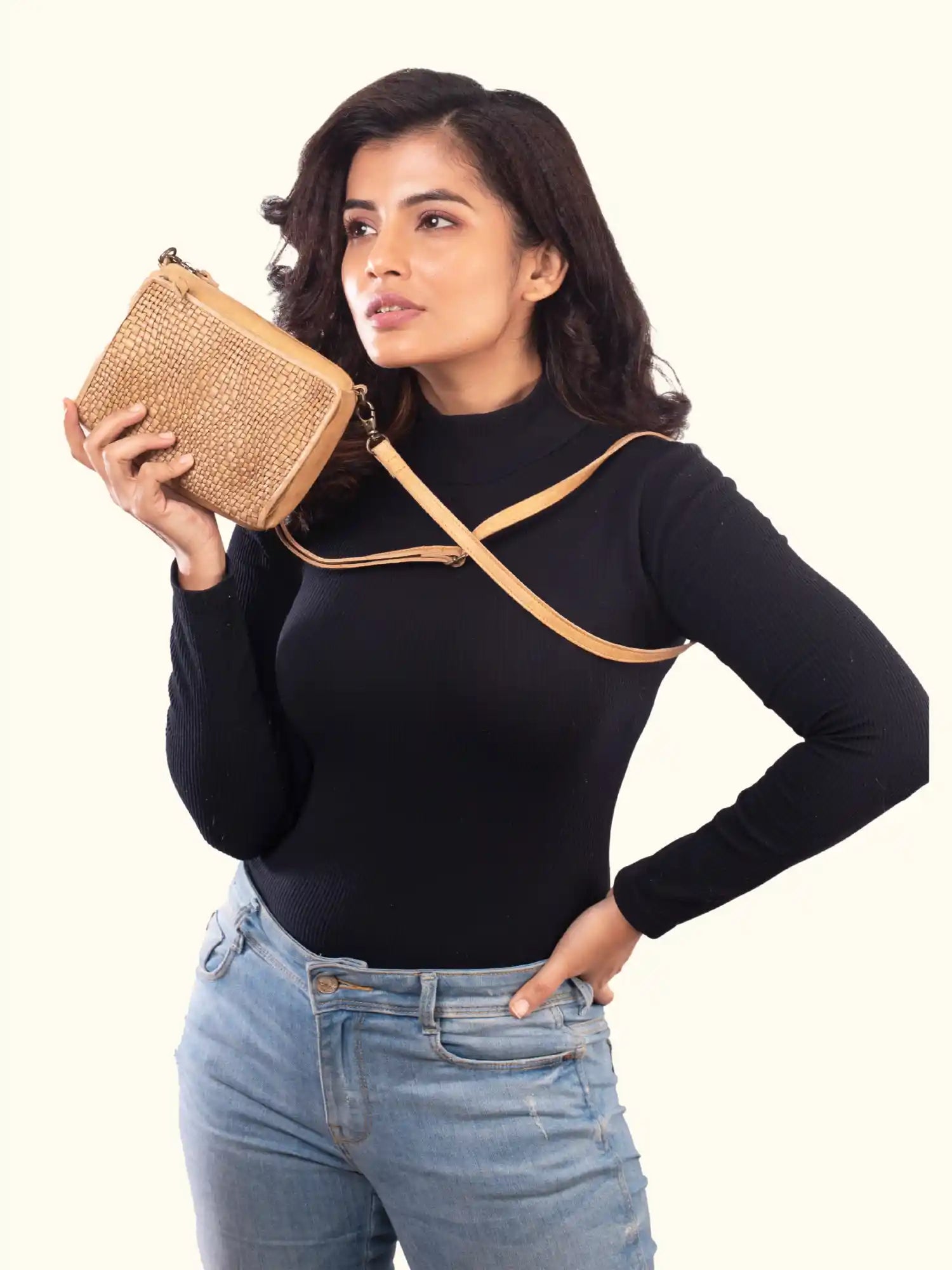 Destin Washed Leather Crossbody