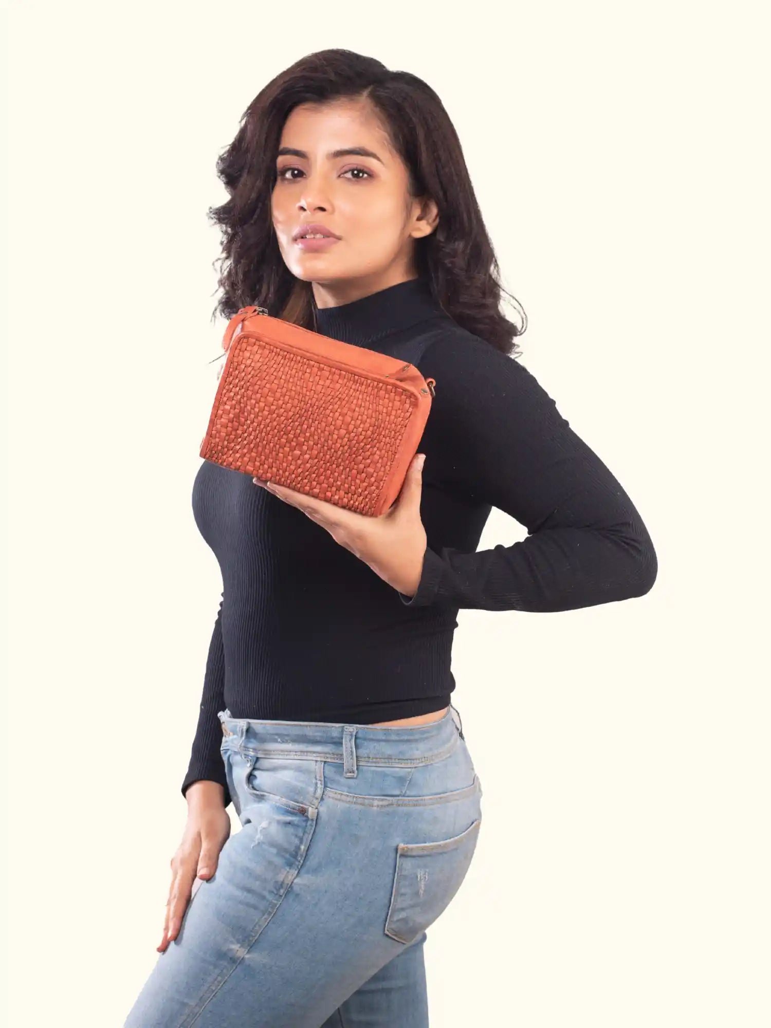 Destin Washed Leather Crossbody